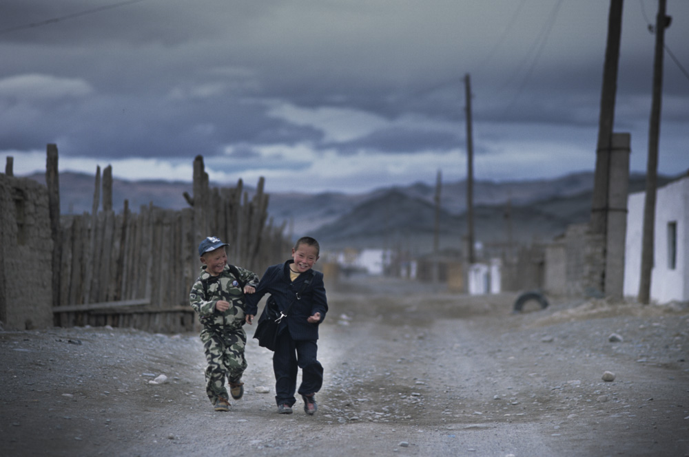 Nomads Nomadic Children Mongolia - copyright 2013 Sven Zellner/Agentur Focus